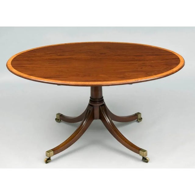 Traditional English Georgian Oval Centre Table For Sale - Image 3 of 11