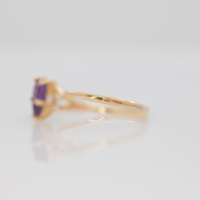Purple Purple Sapphire Ring With Earth Mined Diamonds Accents: Solid 14k Gold, Size 6.75 For Sale - Image 8 of 8