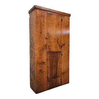 18th Century American Primitive Pine Cupboard With Original Surface For Sale