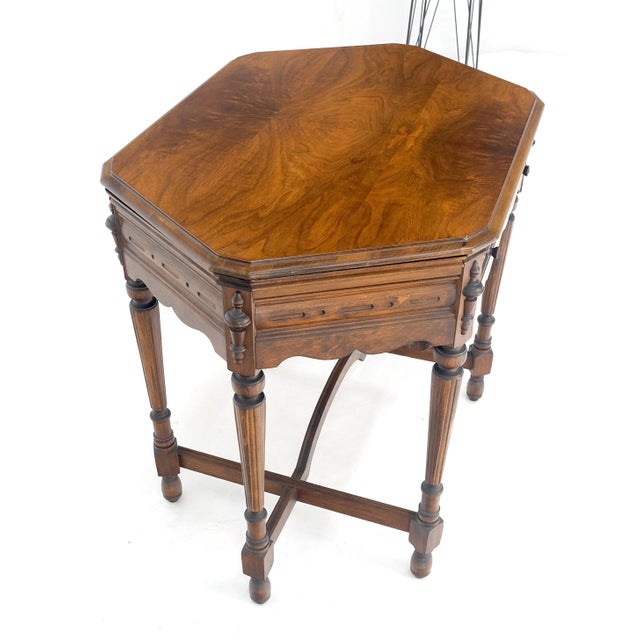 Antique c1920s Tube Radio Stunning American Walnut Cabinet Lift Top Table MINT For Sale - Image 6 of 18