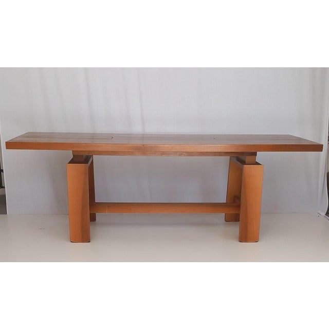 Introducing a piece of furniture which is undoubtedly a symbol of timeless Italian design: a walnut table designed by the...