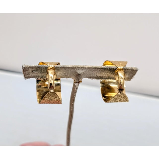 Napier Vintage Signed Crown Trifari Goldtone Textured Hoop Clip Earrings-2 Pieces For Sale - Image 4 of 8