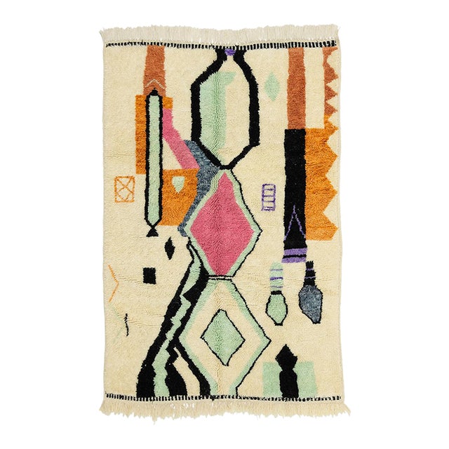 Premium Hand-Knotted Moroccan Wool Rug | 8'3" X 5'5" | One of a Kind For Sale