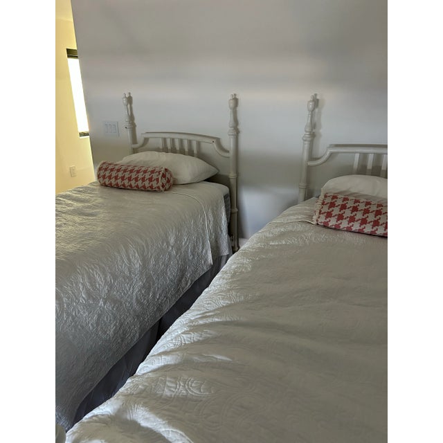 1900s Set of 2 Vintage Painted Iron Beds For Sale - Image 10 of 10