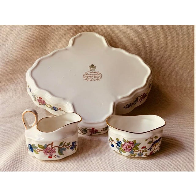 Vintage Aynsley "Pembroke" Bone China Strawberry Basket Set - 3 Pieces For Sale - Image 9 of 18