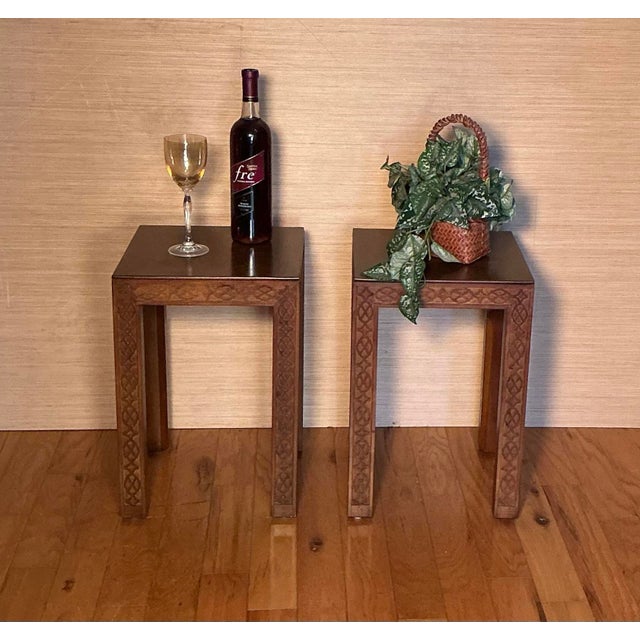 Vintage Henredon Chinese Chippendale Style Mahogany Side Table Set- A Pair For Sale - Image 10 of 12