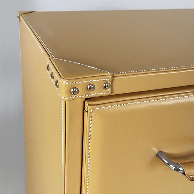 2000 - 2009 Italian Postmodern Chest of Drawers in Beige Leather, 2000s For Sale - Image 5 of 18