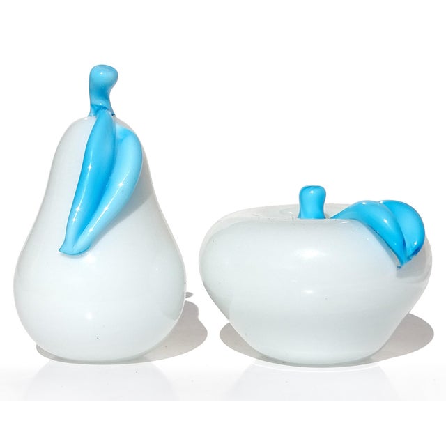 Murano Murano Vintage White Sky Blue Italian Art Glass Pear and Apple Fruit Sculpture Paperweights - Set of 2 For Sale - Image 4 of 5