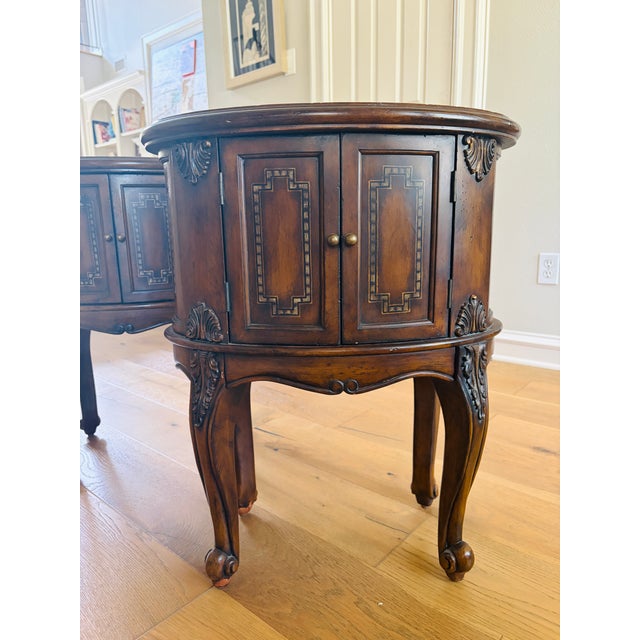 French Provincial Pair of 1940s Hooker Furniture Seven Seas Oval Drum Accent Cabinet Side Tables For Sale - Image 3 of 15