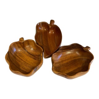 Vintage Monkey Pod Wood Leaf Serving Bowls - Set of 3 For Sale