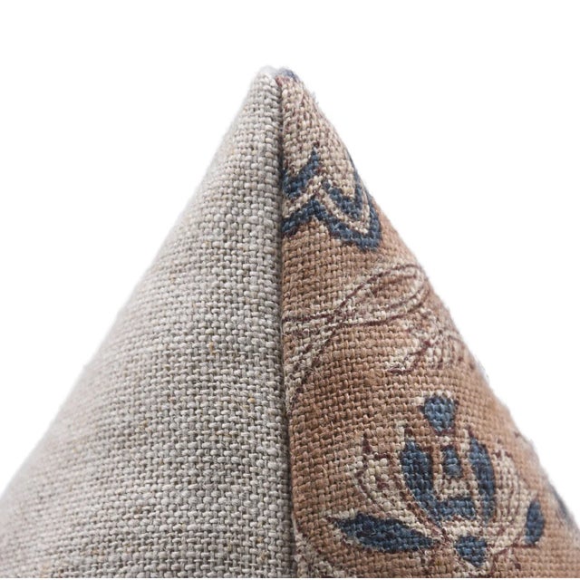 Decorative Thick Linen Cushion Cover 20x20 Inch Block Printed Home Accent- Saraswati For Sale - Image 4 of 7