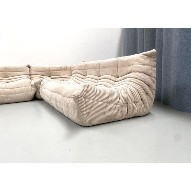 French Togo Living Room Set in Beige Cord by Michel Ducaroy for Ligne Roset, Set of 3 For Sale - Image 12 of 13