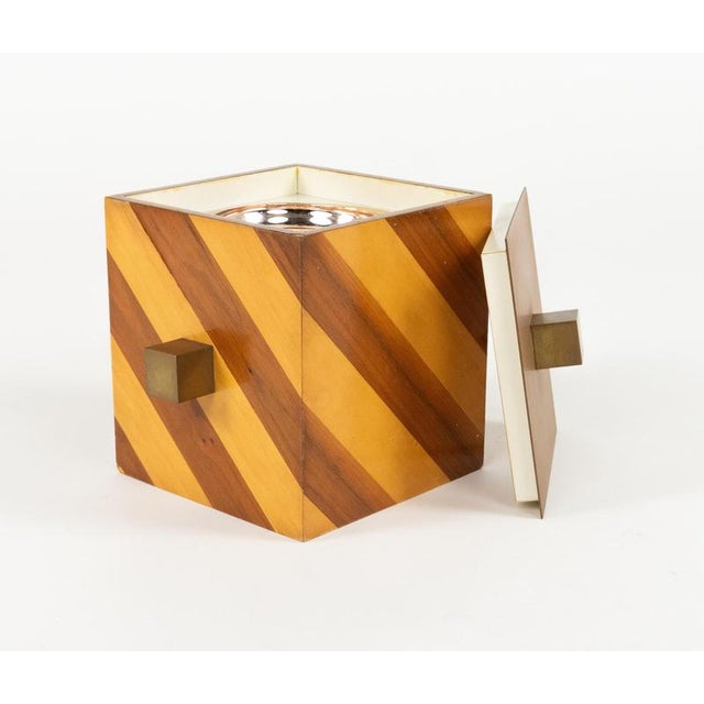 Mid-Century Ice Bucket in Wood and Brass attributed to Tommaso Barbi, Italy, 1960s For Sale - Image 9 of 17