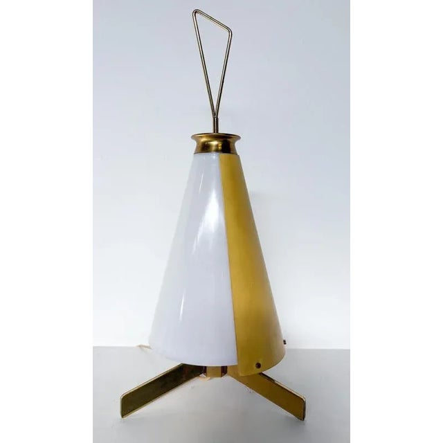 Stilnovo Mid-Century Table Lamp in Brass, Aluminium and Acrylic Glass attributed to Stilnovo, Italy, 1950 For Sale - Image 4 of 7