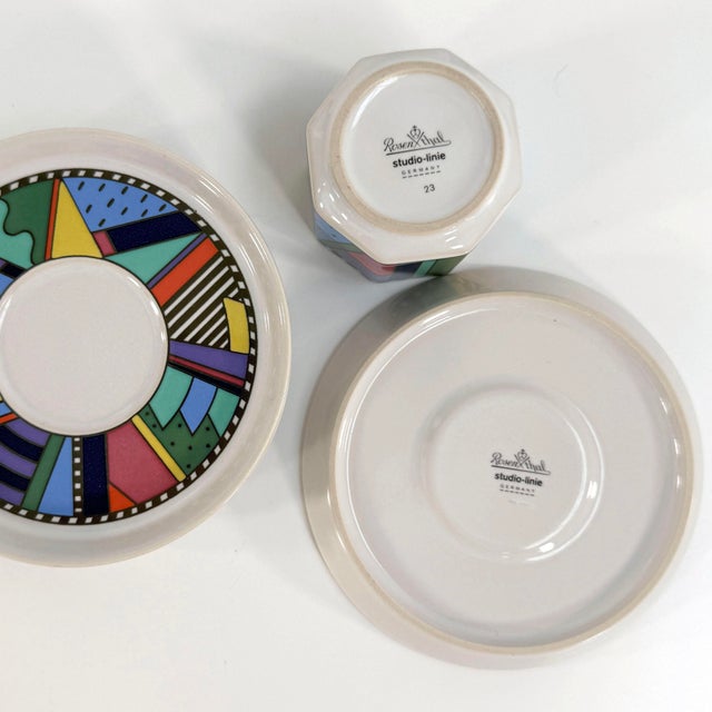 Postmodern Metropol Espresso Cups and Saucers by Barbara Brenner for Rosenthal, 1990s, Set of 6 For Sale - Image 3 of 6