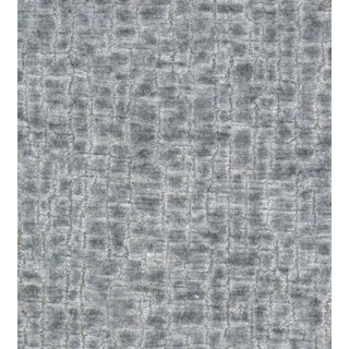 The House of Scalamandré Gaspra Fabric, Gris For Sale