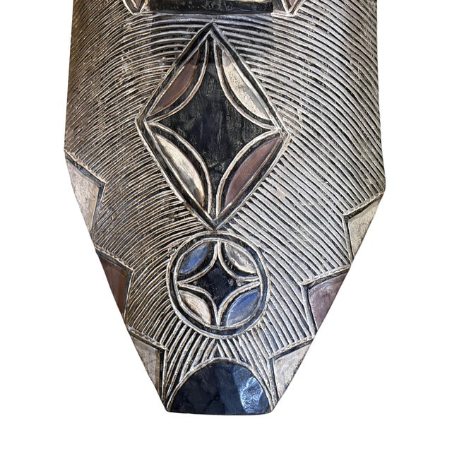 African Large Vintage African Bamileke Tribe Shield Cameroon 43" H For Sale - Image 3 of 7