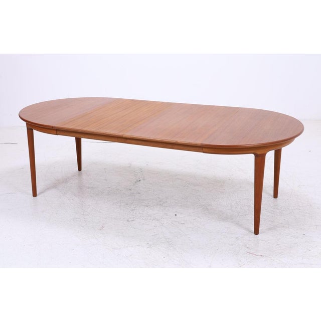 Vintage Danish Extendable Dining Table in Teak by Johannes Andersen, 1960s For Sale - Image 6 of 16
