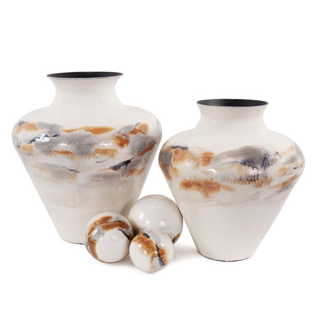Metal Lahar Classic Vase- Small For Sale - Image 7 of 9