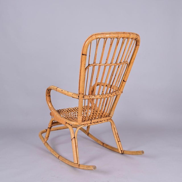 Mid-Century Italian French Riviera Curved Rattan and Bamboo Rocking Chair, 1970s For Sale - Image 13 of 18