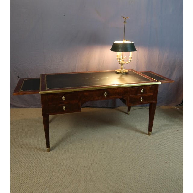 Executive Desk in Mahogany For Sale - Image 13 of 13