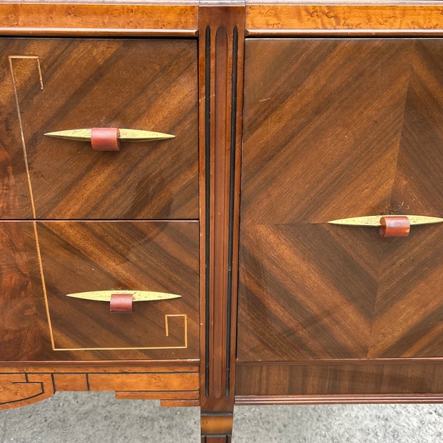 Art Deco 1930s Art Deco Waterfall Walnut Buffet Sideboard - Model G-373 For Sale - Image 3 of 12