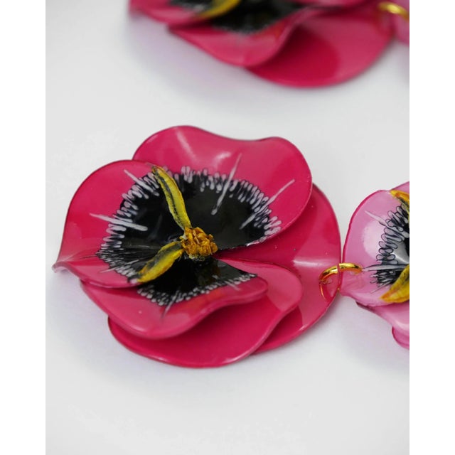 Weight : 24 grams per pair. Dimensions : 5 x 11.5 cm. Composition : Émaline , resin enameled in our workshop. Ear clips :...