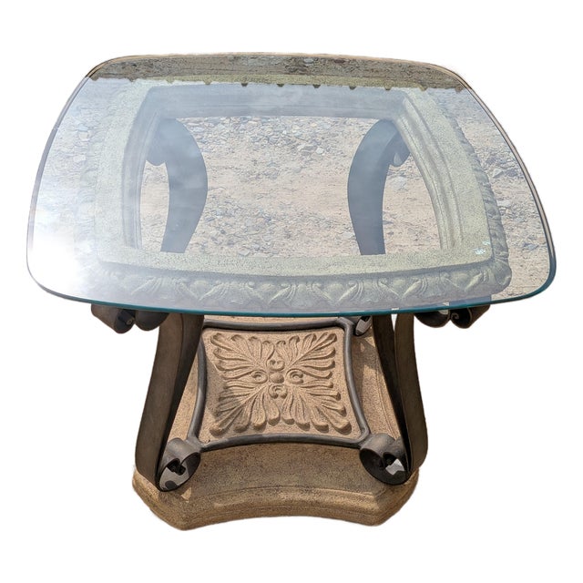Mid Century Thomasville Attributed Side/End Table With Glass Top. For Sale