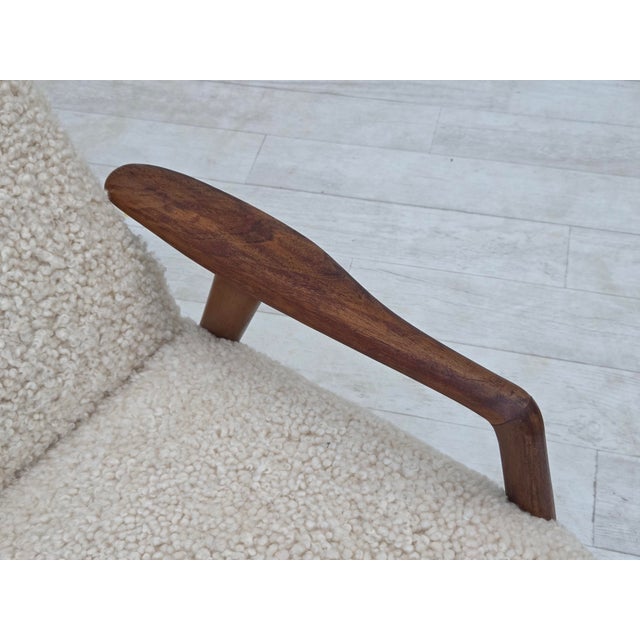Wood Danish Sheepskin Lounge Chair by Alf Svensson for Fritz Hansen, 1960s For Sale - Image 7 of 18