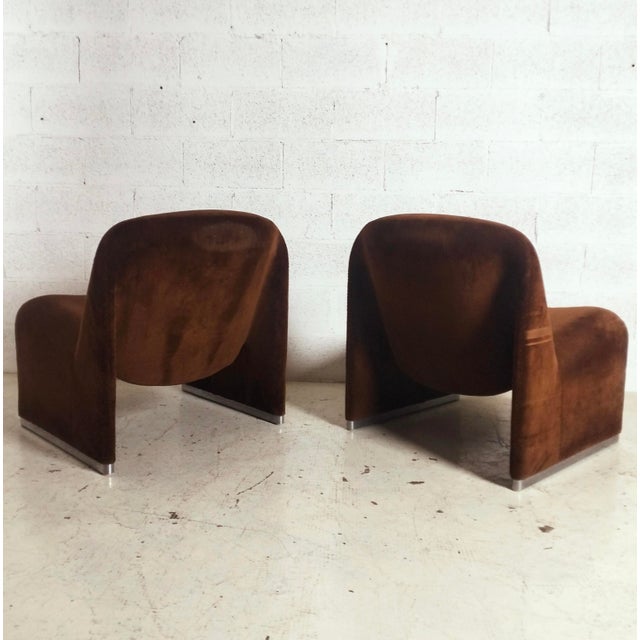 Velvet Alky Lounge Chairs by G.Piretti for A.Castelli, 1970s, Set of 2 For Sale - Image 10 of 16