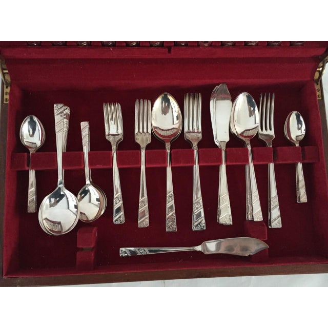 Viners of Sheffield Silverplate Flatware Set Set of 61 Chairish