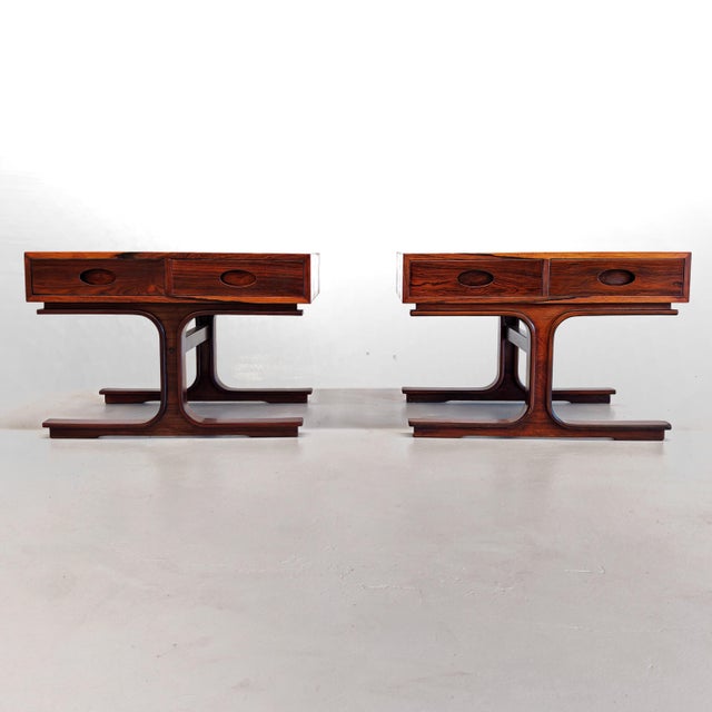 Wooden Bedside Tables by G. Frattini for Bernini, 1950s, Set of 2, in Restored conditions. Designed 1950 to 1959 This...