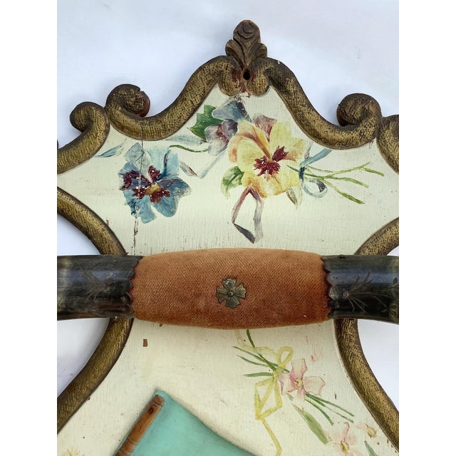 Late 1800s Steer Horn Plaque With Hand Painted Flowers For Sale - Image 4 of 7