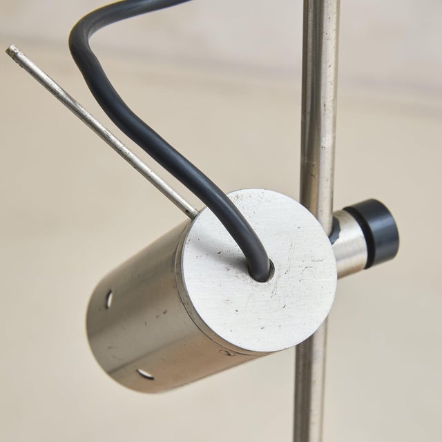 Metal Italian Model '251' Table Lamp by Tito Agnoli for Oluce, 1950s For Sale - Image 7 of 10