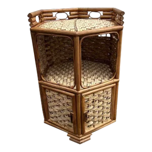 Vintage Hollywood Regency Style Rattan Bamboo Hexagonal 2 Tier Corner Side Table.