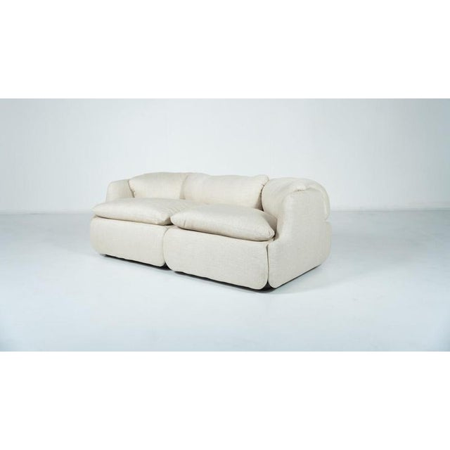 Textile Confidential Sofa by Alberto Rosselli for Saporiti, Italy, 1970s For Sale - Image 7 of 13