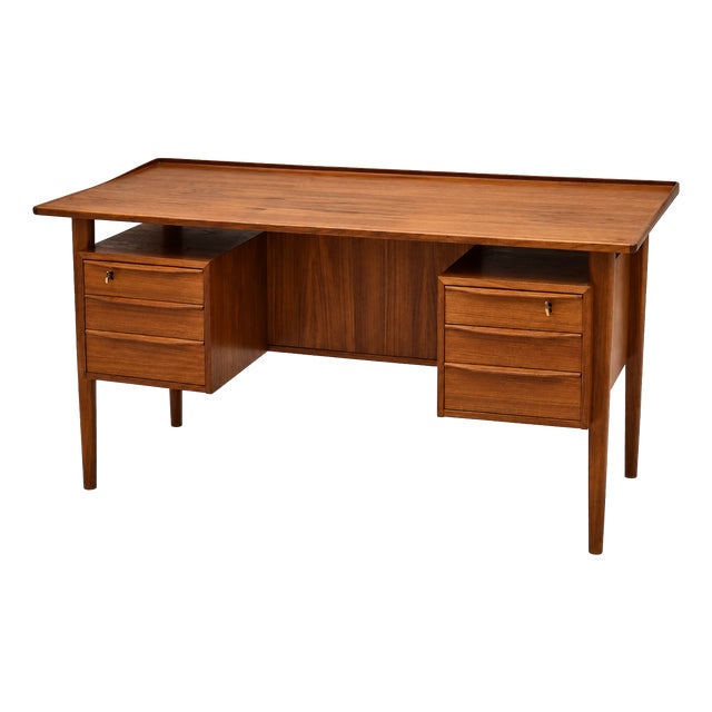 Danish Writing Desk in Teak by Peter Løvig Nielsen for Løvig, 1960s For Sale