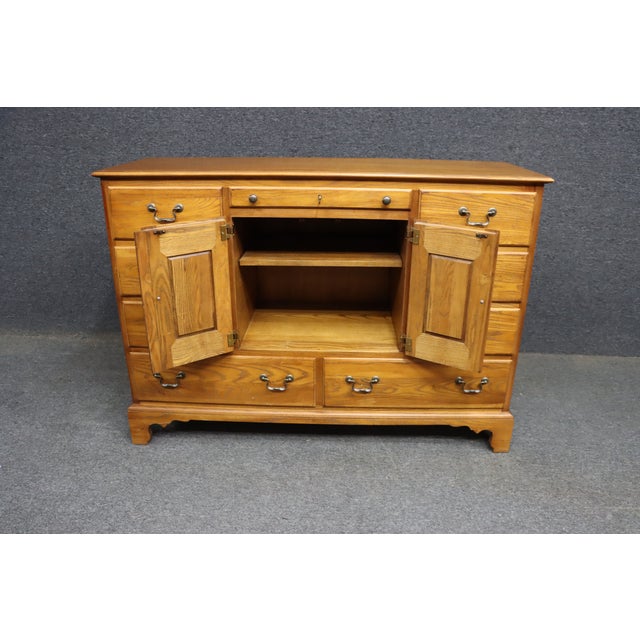 American of Martinsville Oak Dresser For Sale - Image 12 of 12