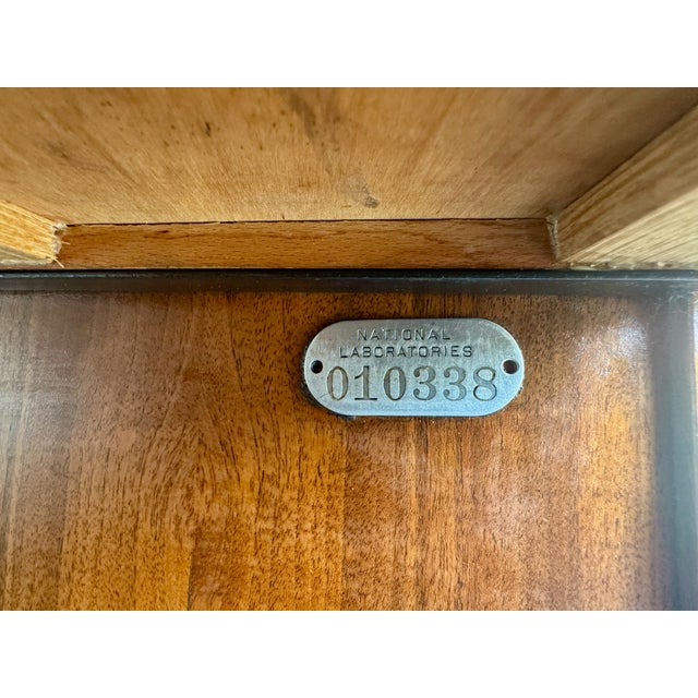 Brown 1950s Leopold Executive Desk With Drop-Front Keyboard/Typewriter Drawer- Mid-Century Modern Walnut Desk For Sale - Image 8 of 17