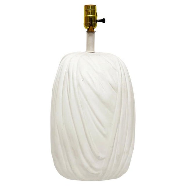 Mid-Century Modern Vintage John Dickinson Style Draped Plaster Table Lamps, Pair For Sale - Image 3 of 6