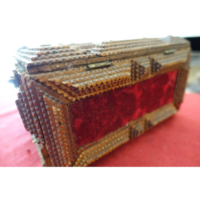 Tramp Art Wedding Box, 1920s For Sale - Image 4 of 8