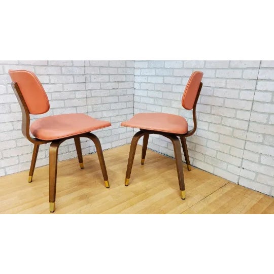 Mid-Century Modern Mid Century Modern Bentwood Accent Side Chairs for Thonet - Pair For Sale - Image 3 of 10