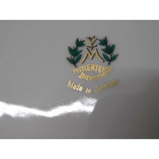 Vintage Mitterteich Bavaria 10.5" Cabinet Plate – Gilded Neoclassical "Courting Couple" Scene This stunning 10.5-inch...