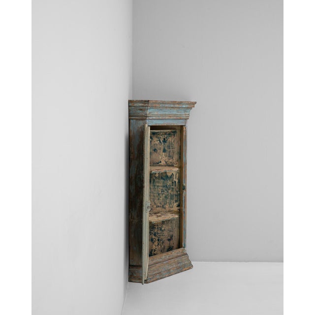1820s Swedish Gustavian Wood Patinated Corner Cabinet For Sale - Image 4 of 18