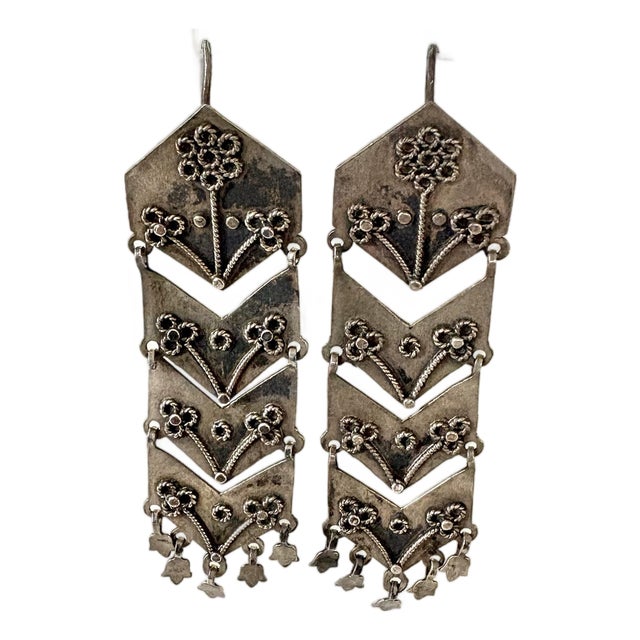 Handcrafted Vintage Silver Filigree Dangle Earrings For Sale