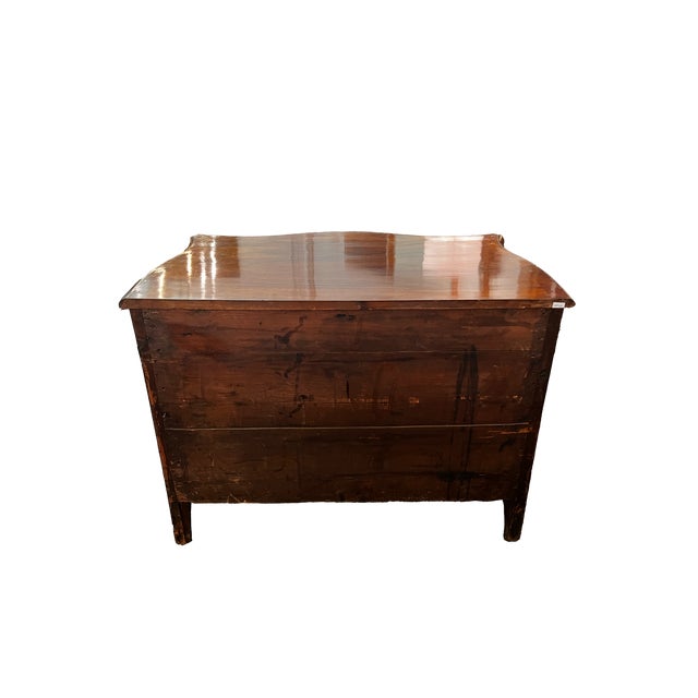 Rococo 18th Century Italian Rococo Burl Walnut Bombe Commode For Sale - Image 3 of 5