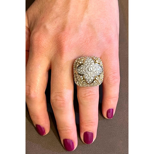 9 Carat Diamonds VS Quality Dome Shape Cocktail Platinum and Gold Ring Estate For Sale - Image 4 of 18