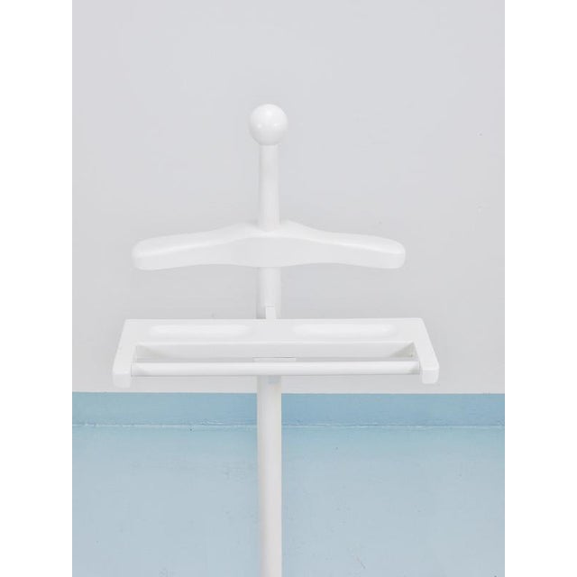 1920s Art Nouveau White and Brass Valet Jugendstil Clothing Stand, Vienna, Austria, 1920s For Sale - Image 5 of 15