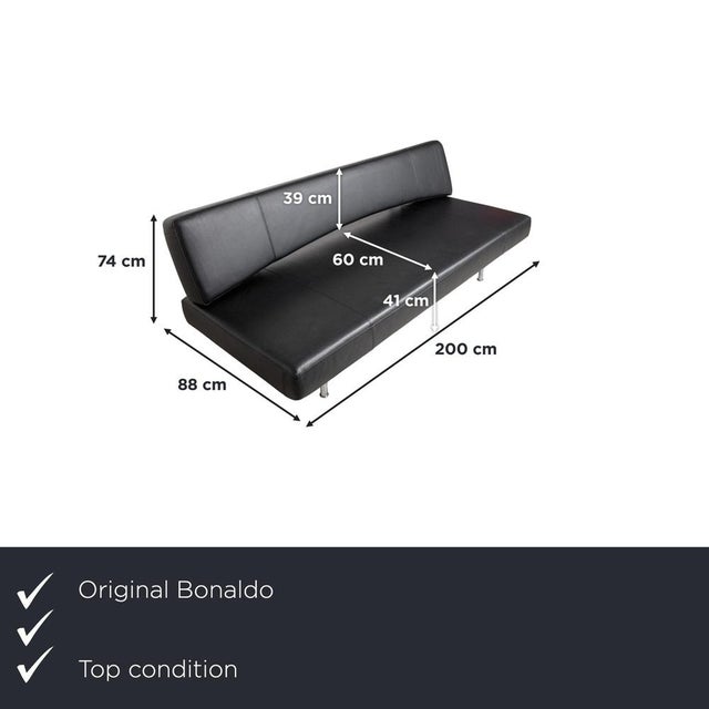 The Pierrot King model captivates with its absolute clarity and deliberate focus on essentials. The flawless, smooth...