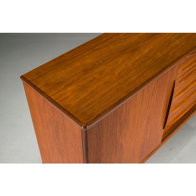 Danish Teak Sideboard by Arne Vodder for Vamo Sønderborg, 1960s For Sale - Image 9 of 18